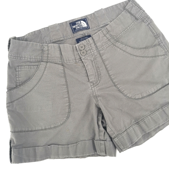 The North Face Pants - The North Face Women's 6 Cotton Gray Shorts